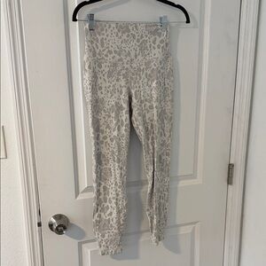 lululemon Align High-Rise 25” Leggings Cheetah Camo Size 6